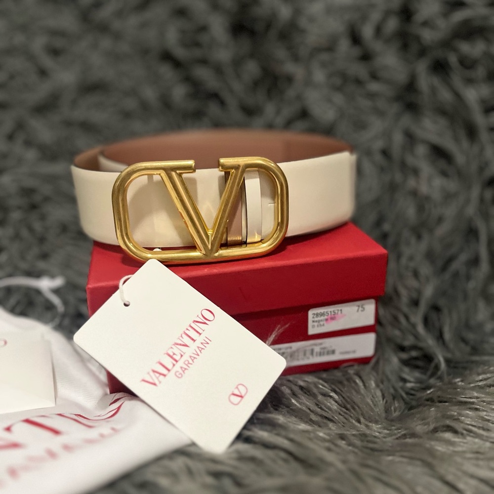 Valentino VLogo reversable belt *Brand New*